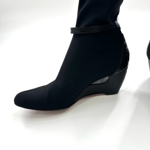 Donald J Pliner Black Tall Wedge Heel Pull On Sock Boots - Picture 6 of 9